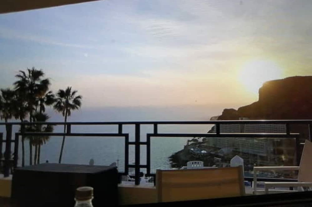 Luxury apartment for those seeking relaxation and sunset lovers