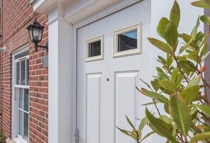 Exterior detail - Martlet Cottage, Aldeburgh (Aldeburgh)