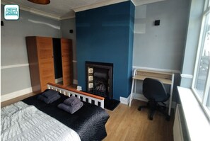 1 bedroom, desk, iron/ironing board, free WiFi