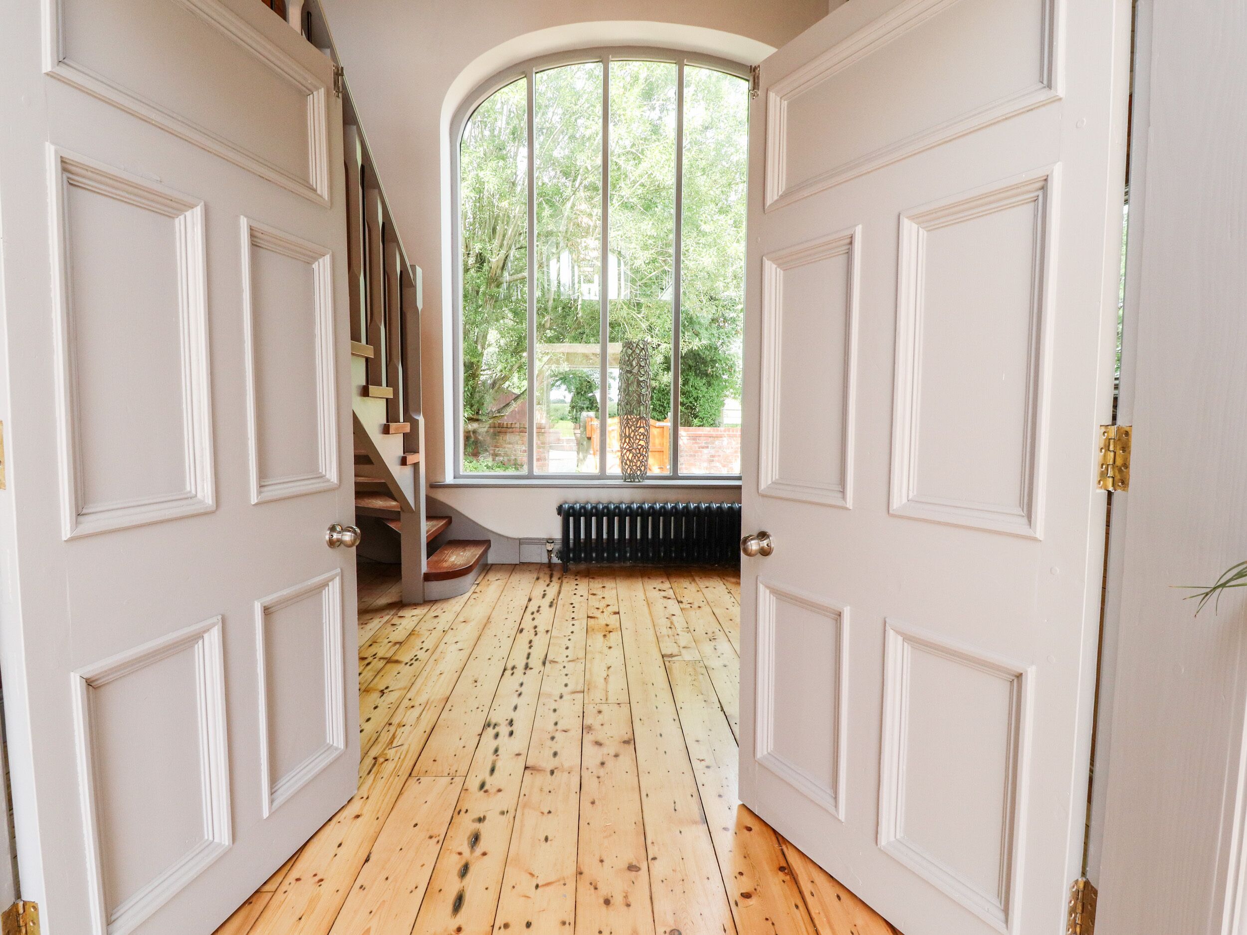 5 多间卧室、特色装修、特色家居、免费 WiFi