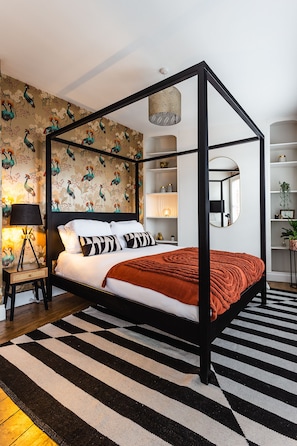 5 Schlafzimmer, Bügeleisen/Bügelbrett, kostenloses WLAN, Bettwäsche
