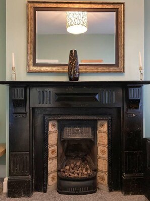 House | Interior - So-fresh So-clean Beautiful 3-bed House n Belfast (Belfast)