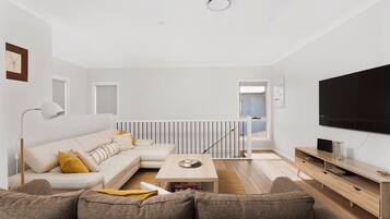 Televisión y reproductor de DVD