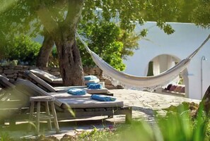 Property grounds - LOOK NO FURTHER! Gorgeous old finca with sea view! (Sant Joan de Jabritja)