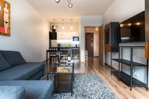 Apartment B1476 | 2 quartos, cortinas blackout, quartos à prova de som