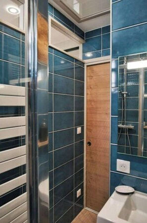 Shower - 5mn from the center, cathedral, magnificent view! (Chartres)