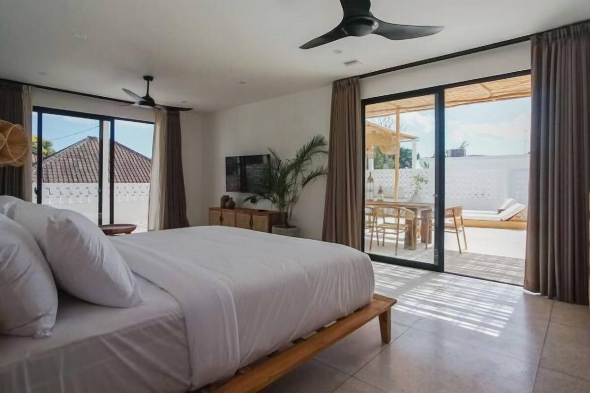 4 habitaciones, escritorio, wifi gratis y ropa de cama