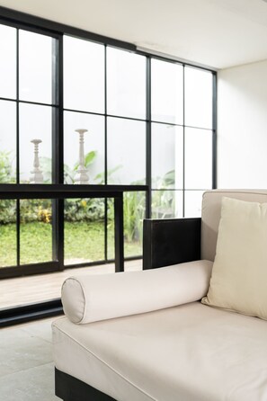 บริเวณนั่งเล่น