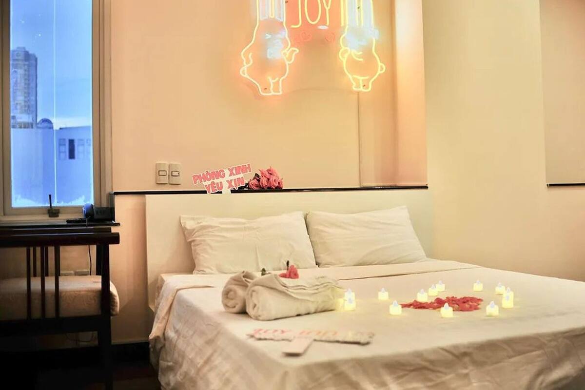 Habitación estándar, sin ventanas | Wifi gratis y ropa de cama