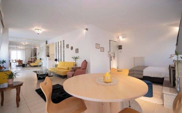 1 bedroom, WiFi