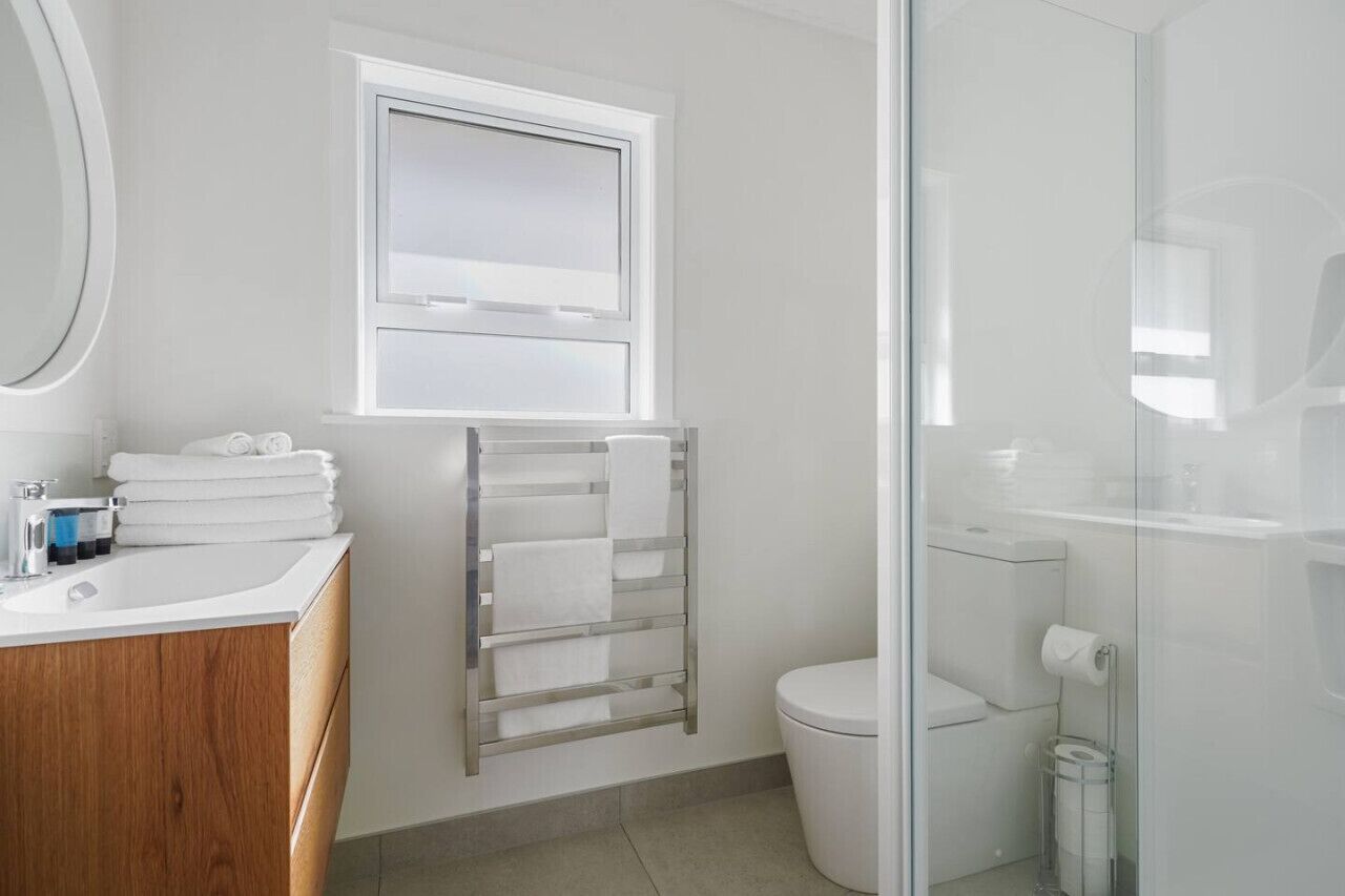 Free toiletries, hair dryer