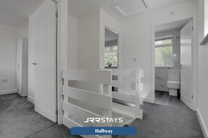 Interior - JRR Stays - West Midlands - Wolverhampton - WV11 (West Midlands)