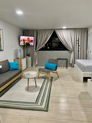 1 soverom, strykejern/-brett, reiseseng for barn og wi-fi (inkludert)