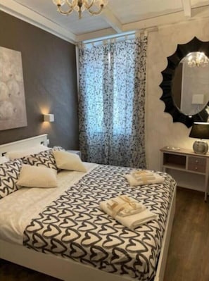 2 camere, ferro/asse da stiro, Wi-Fi gratuito, lenzuola