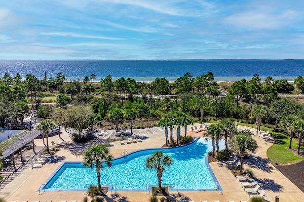 Piscine extérieure, piscine chauffée