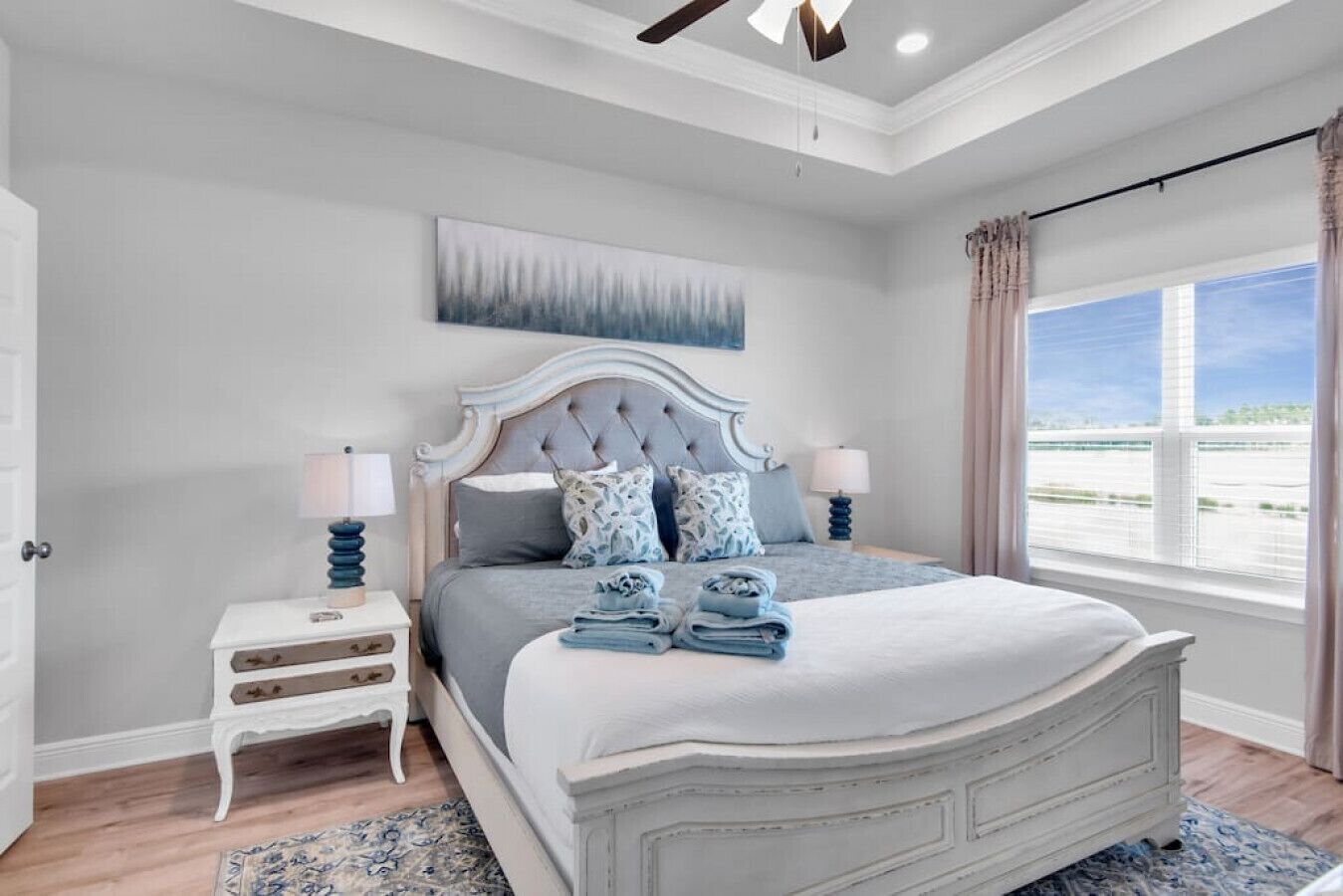 ⛱️Minutes to Beach🌴 Golf Cart Included 🔆 Ocean View Pool 🌊 Beach Equip 