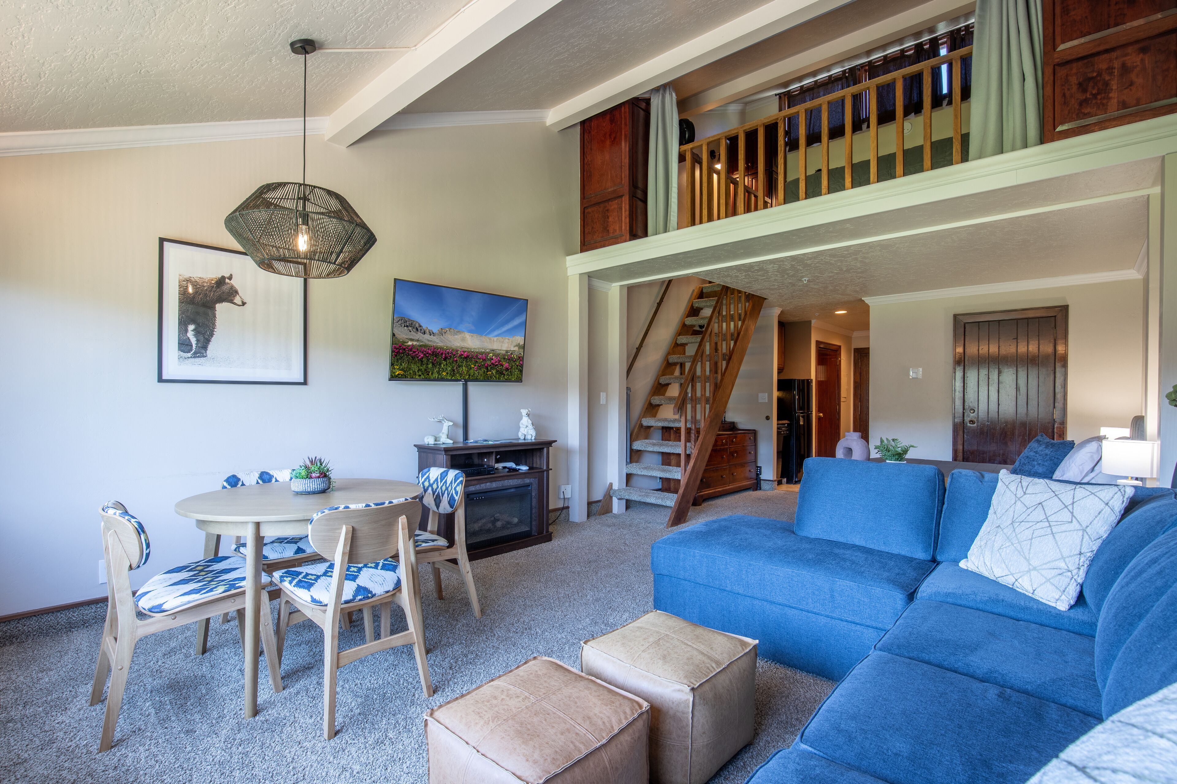 Tamarron Loft Condo - Ski/Hot Tub/Pool/Gym/Mtn Views