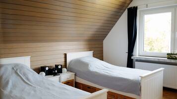 2 Schlafzimmer, Bügeleisen/Bügelbrett, Reisekinderbett, kostenloses WLAN