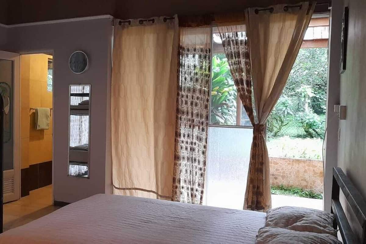 1 habitación, wifi gratis y ropa de cama