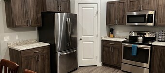 Short or Long Term Rental, Great Reviews