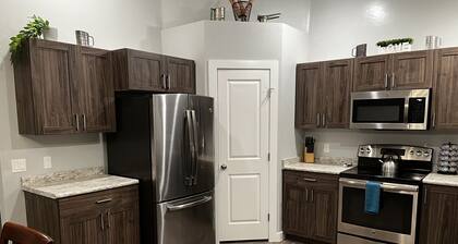 Short or Long Term Rental, Great Reviews