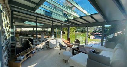 Completely renovated 4-star property in the middle of the vineyards