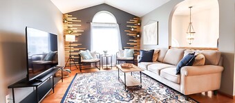 4 bd 2.5b 8 guests | Game Room | Large Backyard
