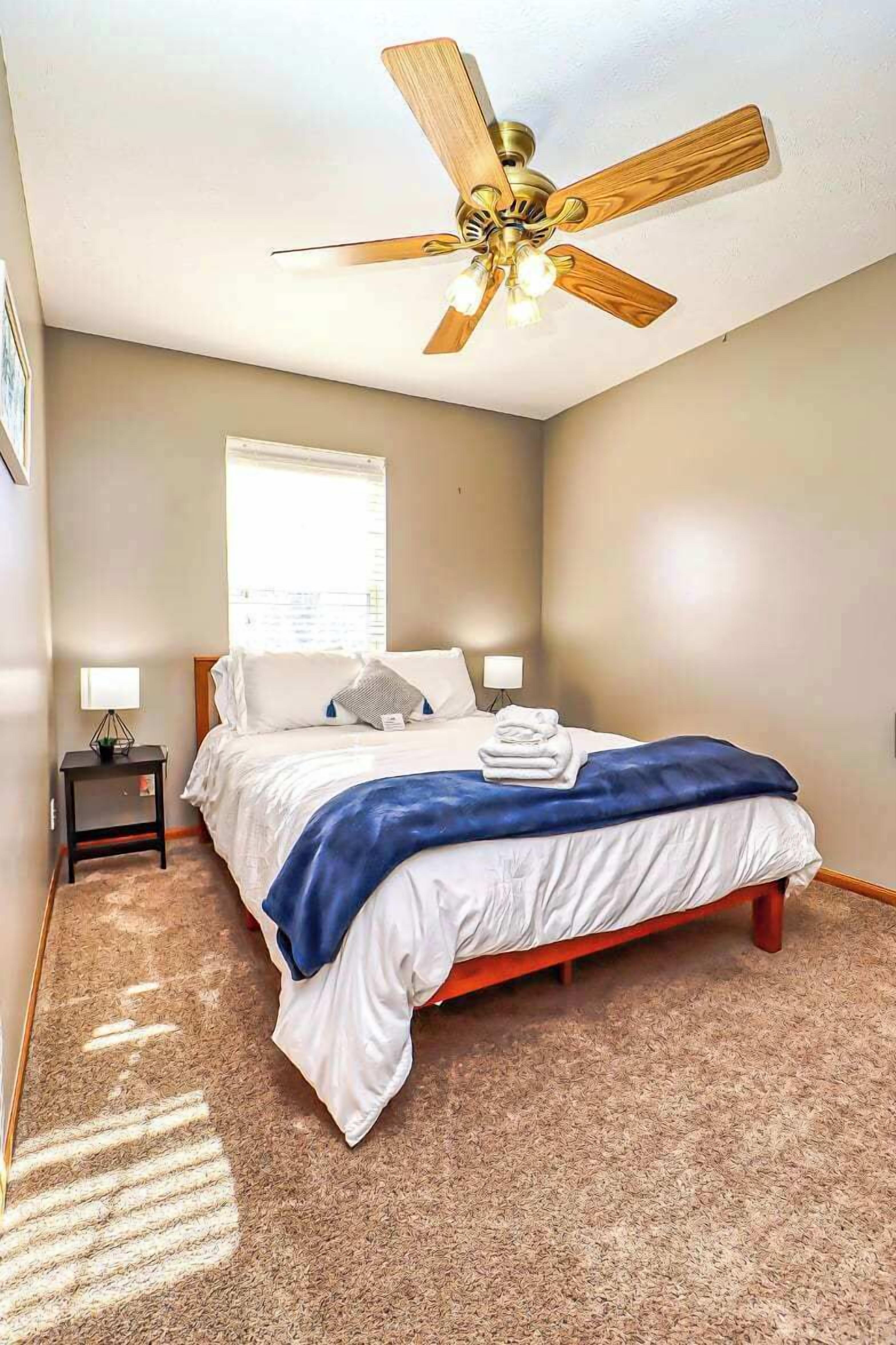 4 Schlafzimmer, Bügeleisen/Bügelbrett, WLAN, Bettwäsche