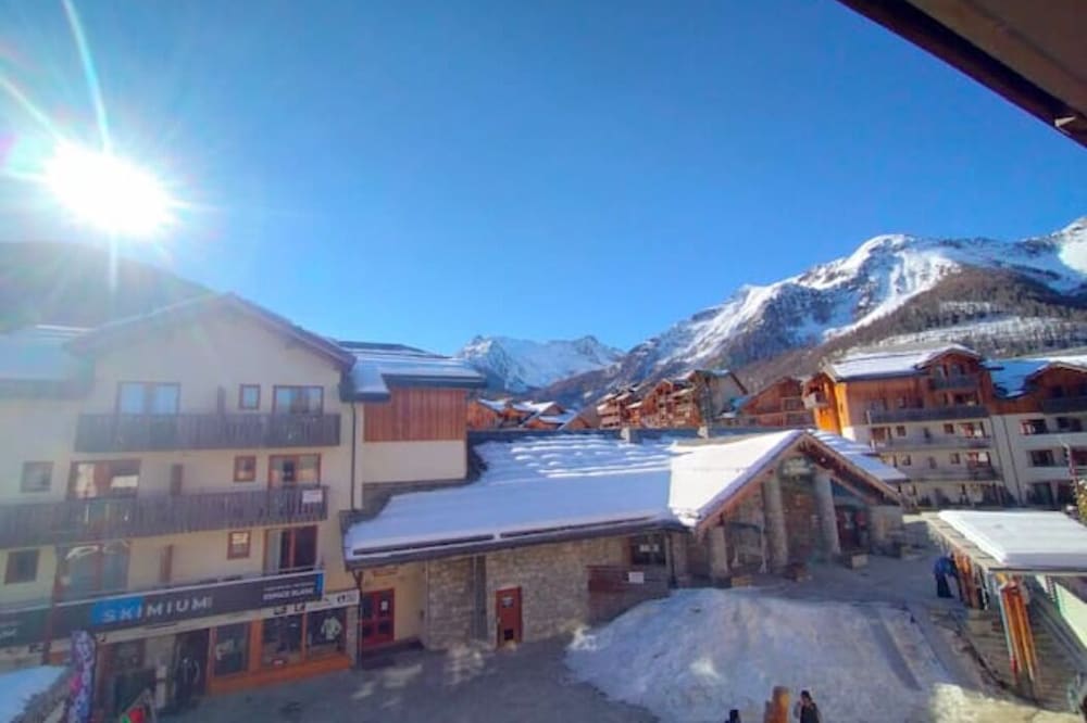 Holidays in the heart of Orres 1800