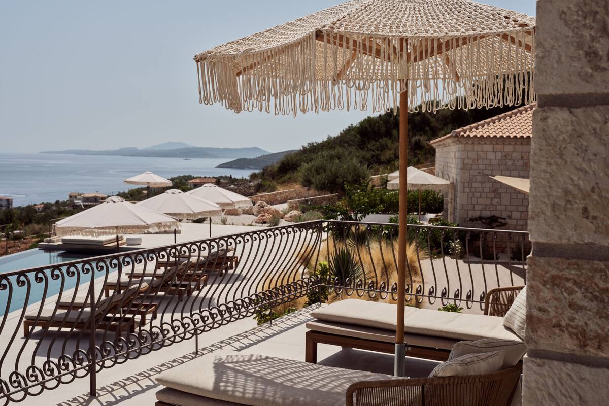 Superior Villa | 2 bedrooms, in-room safe, blackout drapes, iron/ironing board