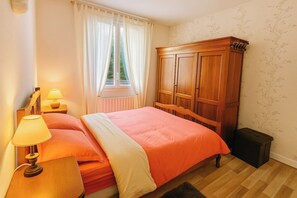 3 bedrooms, WiFi, bed sheets - Detached house with garden near Amboise (Pocé-sur-Cisse)