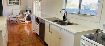 Teddy's Shack - Pet friendly outside