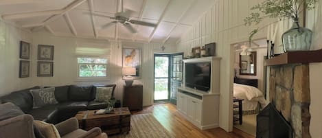 TV connectée, cheminée