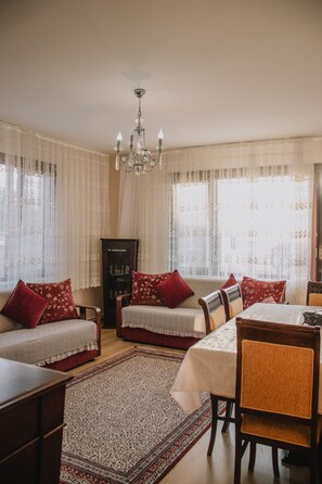 Familienapartment | Wohnbereich