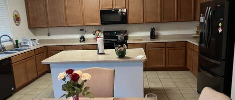 Tables à manger, îlots de cuisine