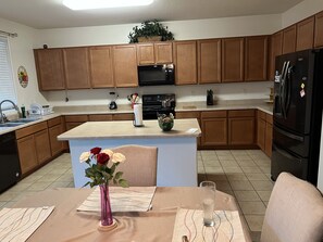 Dining tables, kitchen islands
