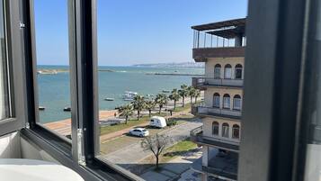 Standard Room, City View | Desk, soundproofing, iron/ironing board, free WiFi