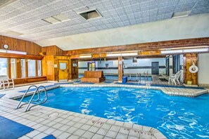 Indoor pool, outdoor pool