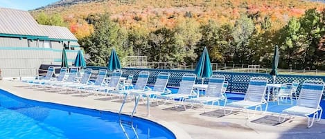 屋内プール、屋外プール