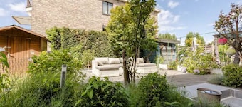 Luxe apt with parking & garden in wilrijk antwerp