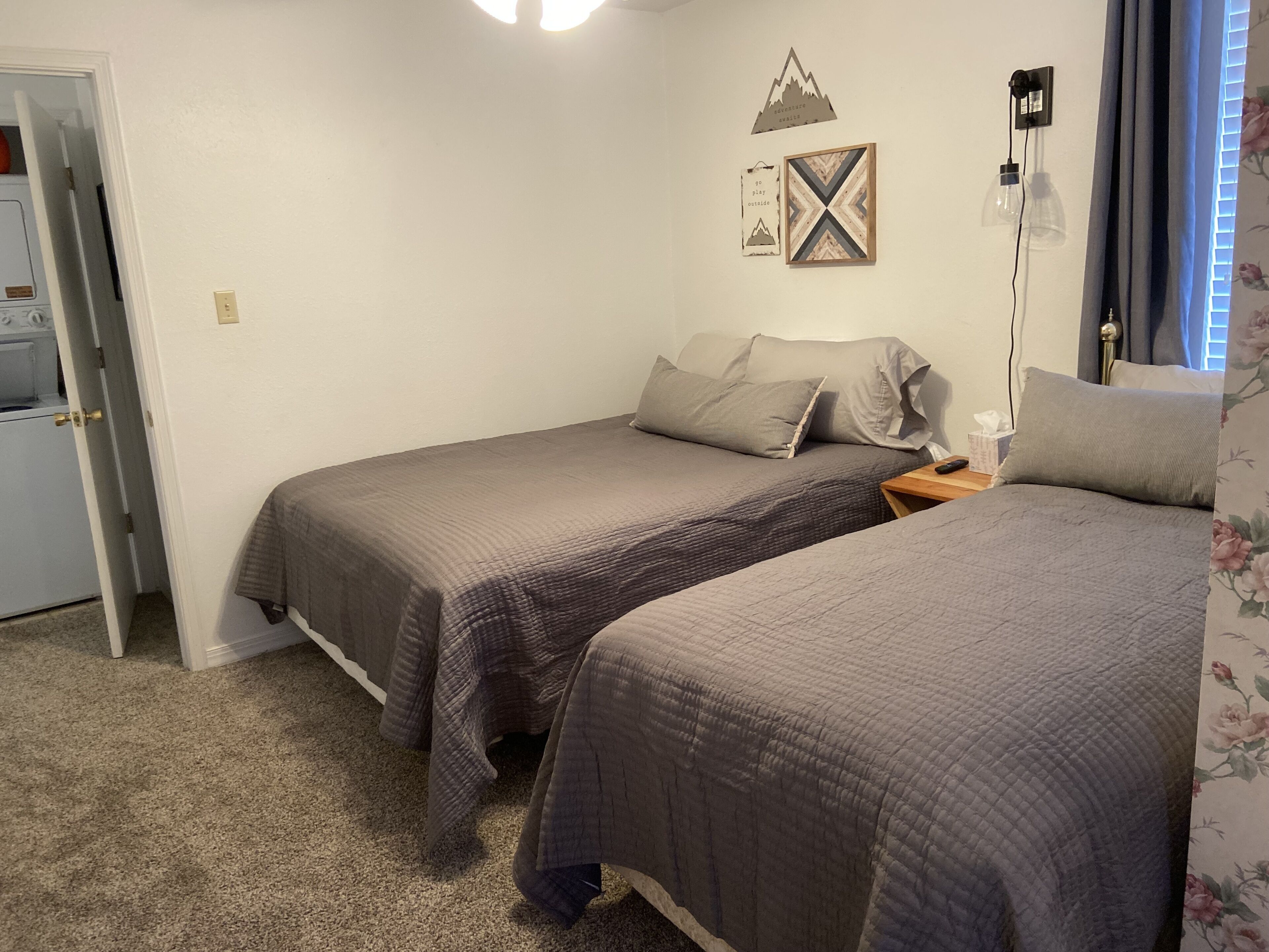 3bd 2.5ba Condo Close to the Lifts!!!