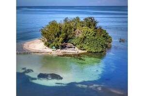 Sun-loungers, beach towels