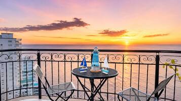 Panorama appartement, 2 slaapkamers | Uitzicht vanaf balkon