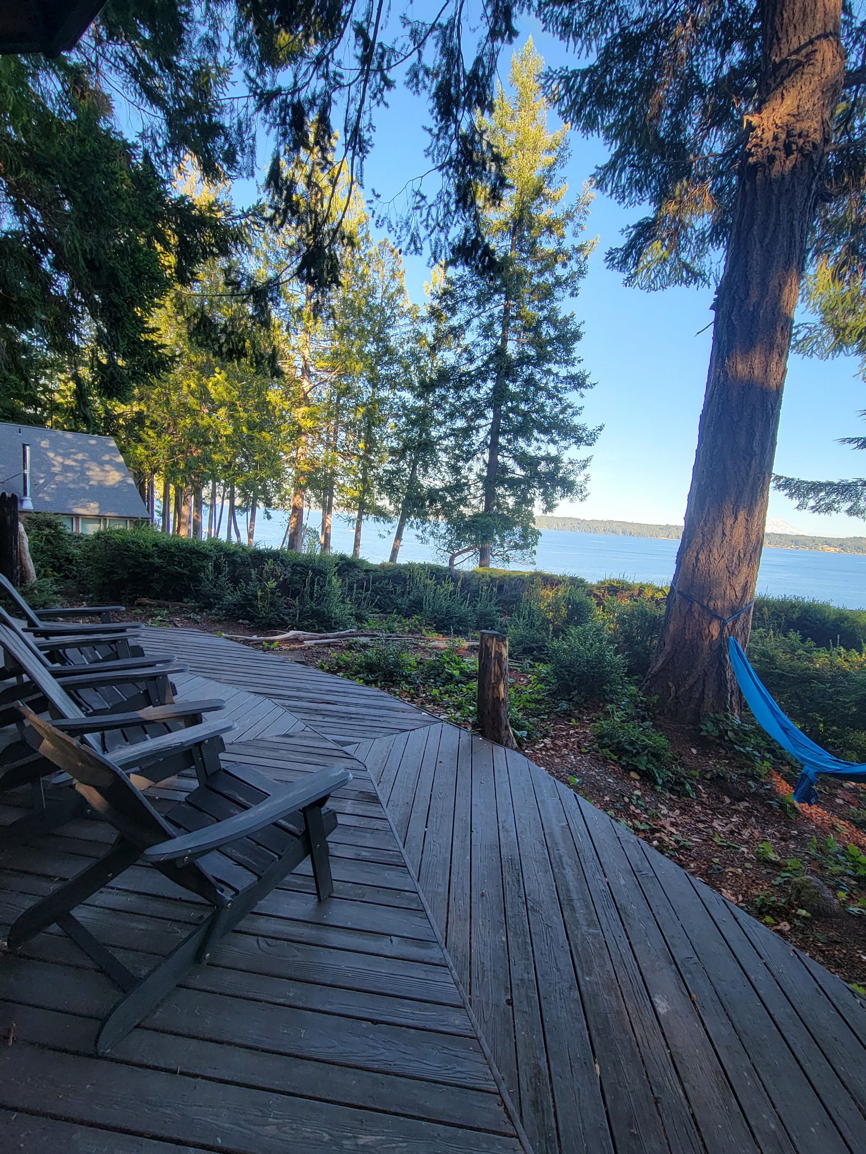 Seascape Cabin | PNW - Waterfront, trails, beaches and so much more!