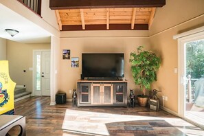 Interior - Mountain Cabin in Town (Wake Forest)