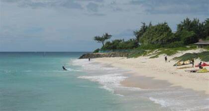 Ocean Gaze - Luxury 1 Bedroom Apartment