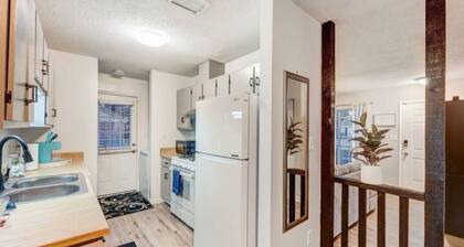 Shared Travel Professional Housing• Near Hospitals, AFB, Walking Trail & More!