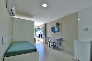 プレミア スタジオスイート | 客室ごとに異なる装飾、客室ごとに異なるインテリア、遮光カーテン、WiFi (無料)