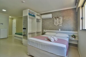 Suite estudio estándar | Decoración individual, mobiliario individual, cortinas opacas