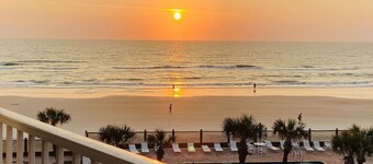 Sea Dip Resort Studios